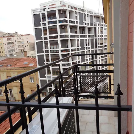 Wonderful Apartment In Cagliari Center Exterior photo