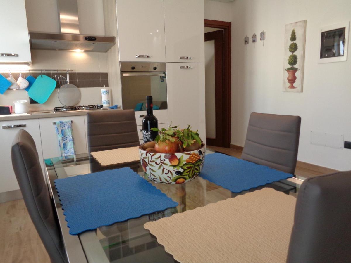 Wonderful In Center Apartment